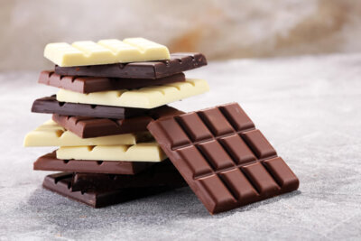 板チョコのカロリーはどのくらいかと糖質