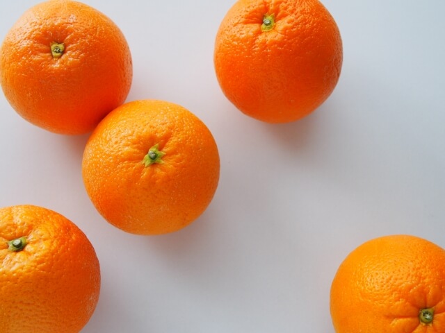 オレンジ1個のカロリー