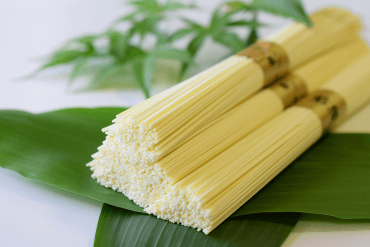 そうめんのカロリーと糖質量は高い?〜ダイエットに向いているかポイント解説〜