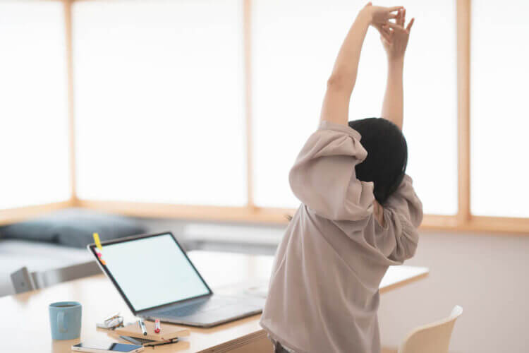 ながら運動でプチダイエットを始めよう〜さまざまな場面で使える運動を紹介〜