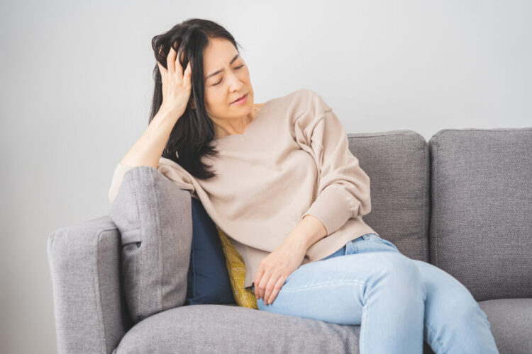 【医師監修】女性は40～50代で糖尿病になりやすい？〜初期症状や原因を詳しく解説〜