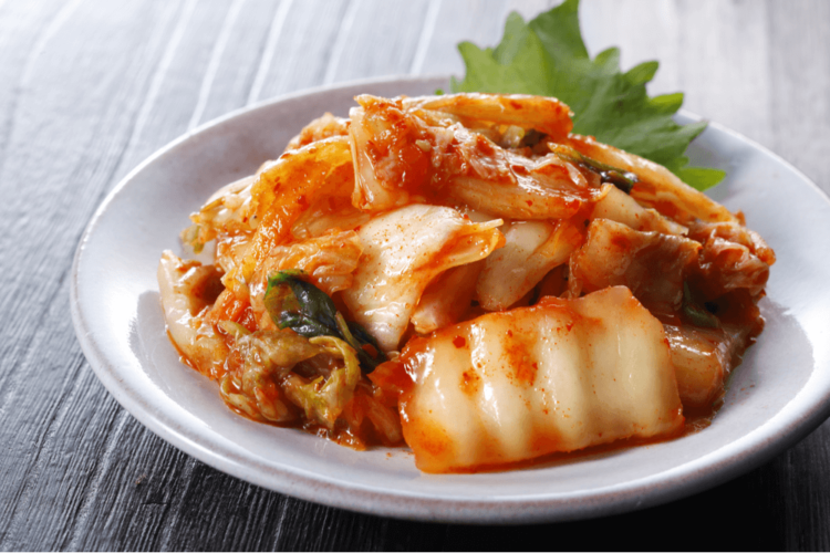 キムチの栄養と効能~健康に良い成分や食べ過ぎの注意点まで徹底解説~
